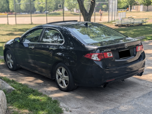 2009 Acura TSX Premium (K24Z3 Engine) - Price Drop! in Cars & Trucks in Hamilton - Image 2