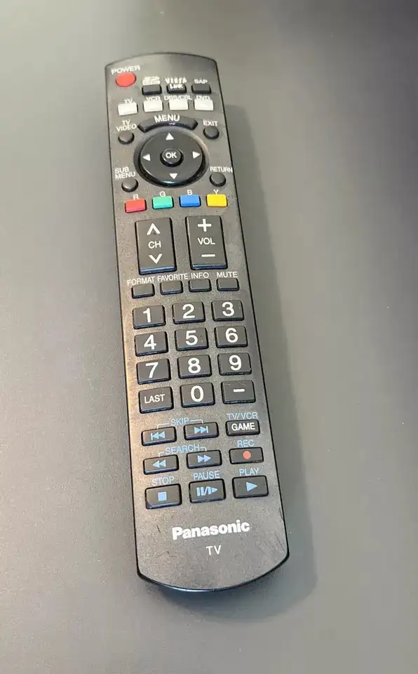 Pansonic TV remote in TVs in Ottawa - Image 2
