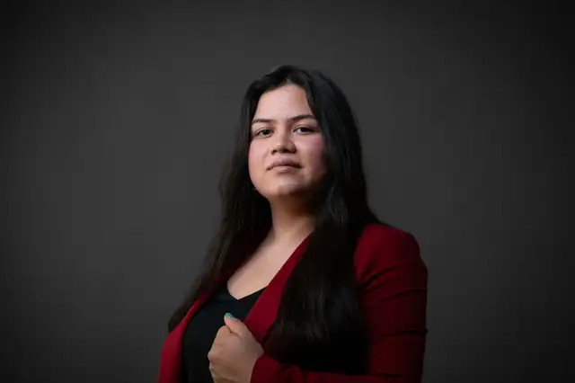 Professional Headshots YYC–LinkedIn,Business,Real Estate&More63234961697537122