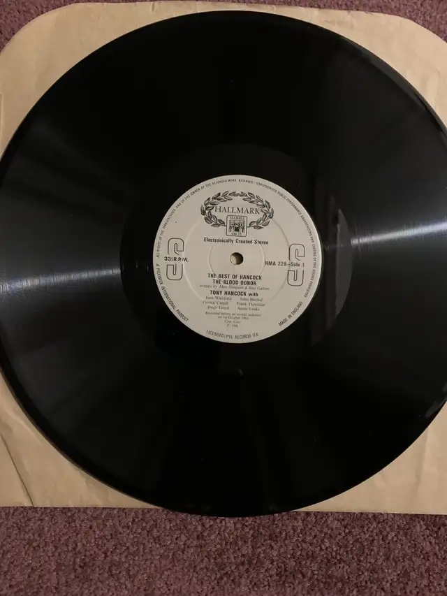 Tony Hancock on vinyl like new in Arts & Collectibles in Oakville / Halton Region - Image 3