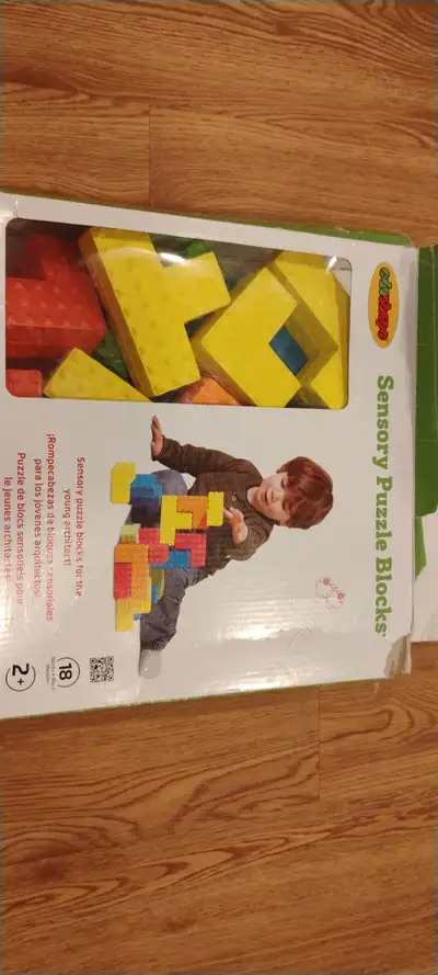 Edoshape Sensory Puzzle Foam Blocks Complete set, Age 2+ (Great Condition, only one used used)