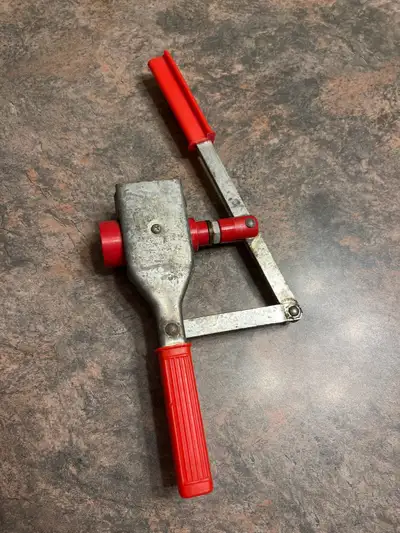 Older corker but still works, made in Italy.