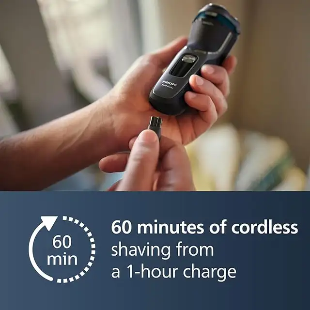 Philips Electric Shaver Series 3300 Brand New in General Electronics in Oshawa / Durham Region - Image 3