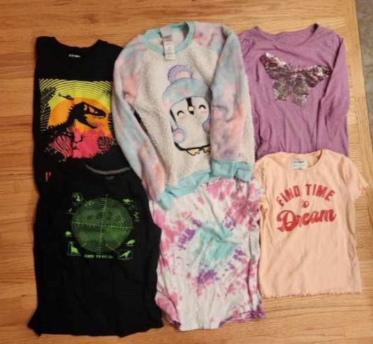 Girl's Clothing Lot - Size 10 in Kids & Youth in Calgary - Image 3