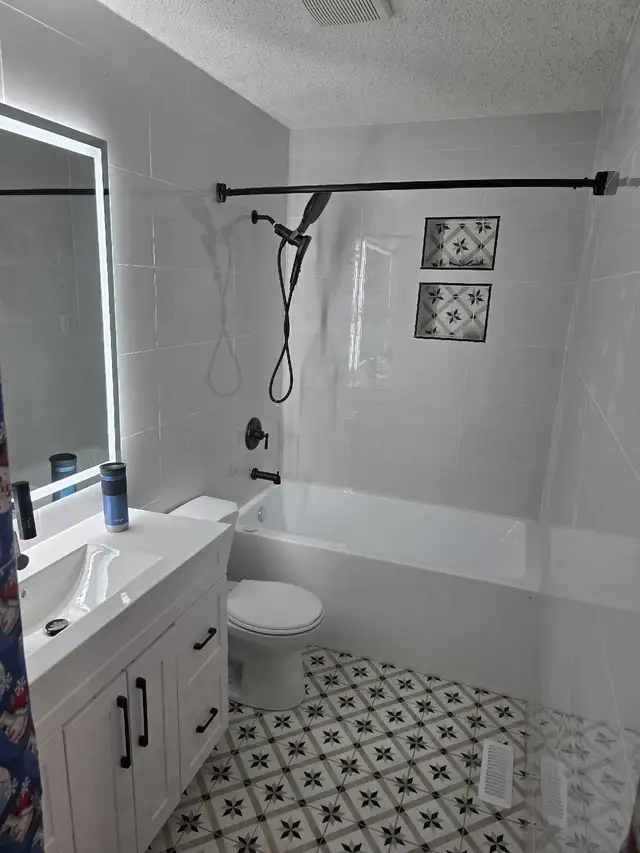 Bathroom renovation in Plumbing, Sinks, Toilets & Showers in Calgary - Image 10