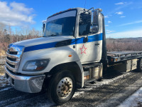2017 Hino 258 flatbed towing