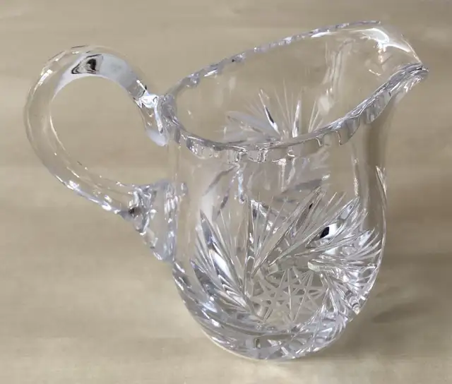 PRICE DROP! Crystal Pinwheel Creamer Pitcher in Kitchen & Dining Wares in West Island - Image 4