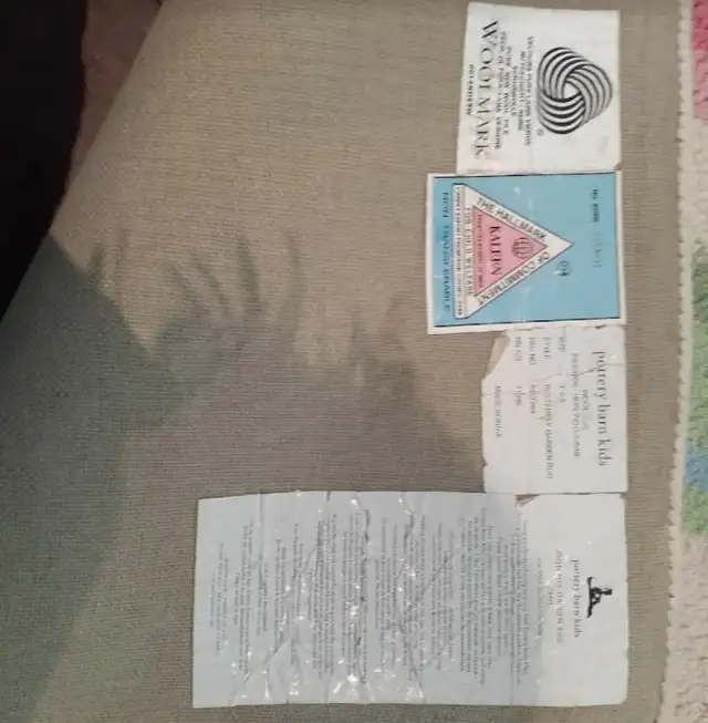 Pottery Barn Kids Butterfly Garden Area Rug in Rugs, Carpets & Runners in Markham / York Region - Image 5