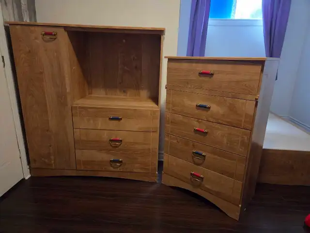 meubles chambre enfant in Beds & Mattresses in Longueuil / South Shore - Image 3