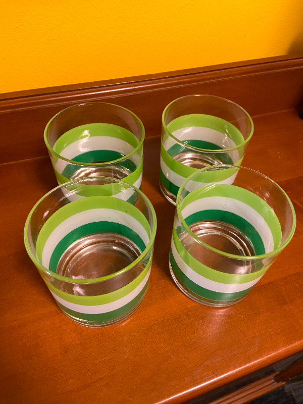 Georges Briard Rocks Low Ball Glasses Green White Stripe MCM in Arts & Collectibles in Oshawa / Durham Region - Image 2