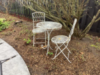 Garden Bistro Table and Chairs 
