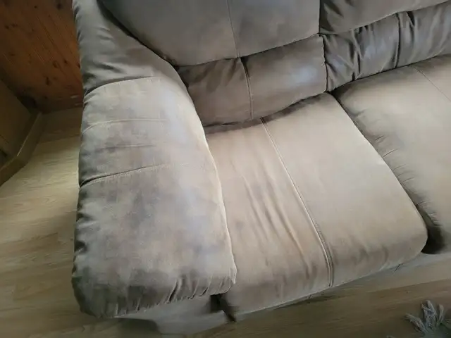 Livingroom sofa in Couches & Futons in Charlottetown - Image 3