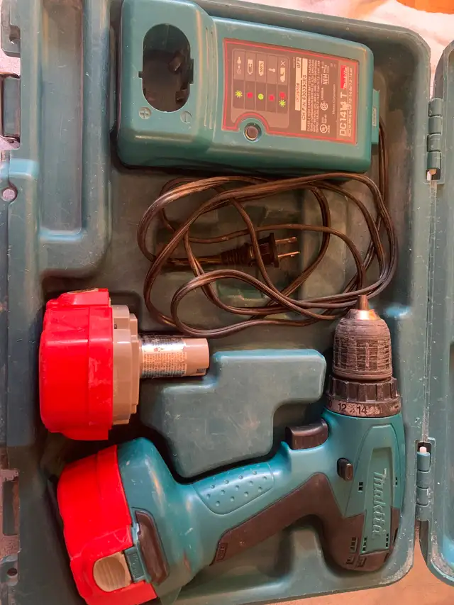 DRILL  MAKITA in Power Tools in City of Toronto - Image 3