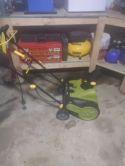 snowthrower, View more