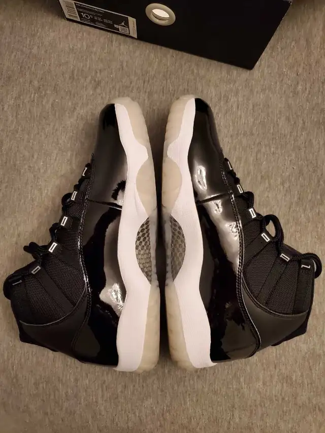 Jordan XI 11 Jubilee size 10.5 Brand New  in Men's Shoes in Oakville / Halton Region - Image 5