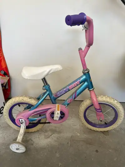 Girl’s Bike with training wheels, View more