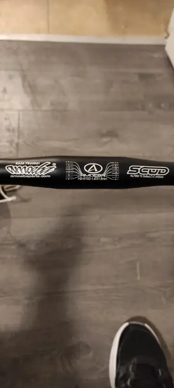 Scud Amoeba road handlebar 31.8x440 in Frames & Parts in City of Toronto - Image 7