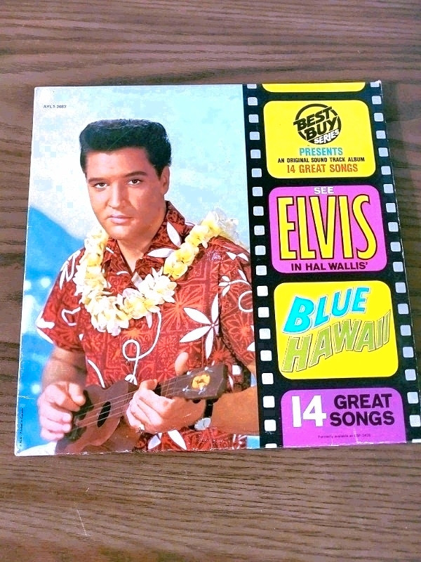 Elvis Presley in Blue Hawaii Vinyl in CDs, DVDs & Blu-ray in Kingston