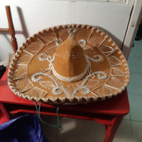 Chapeaux mexicains, 20 $