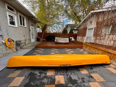 Excellent condition 16 foot Clipper canoe. Only used once and has been stored indoors. Great stable...