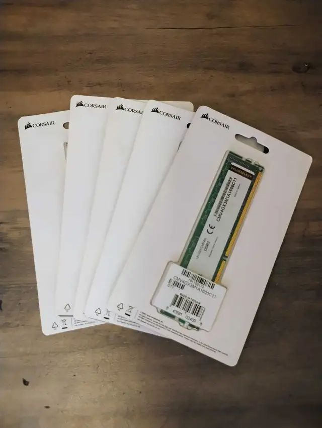 Corsair 4GB DDR3 | System Components | Hamilton | Free local ...