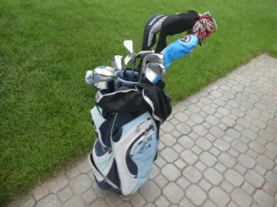 Ladies Callaway Right Hand Golf Club set & Callaway bag, View more