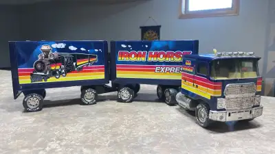 Nylint Iron Express Semi/Trailer, View more