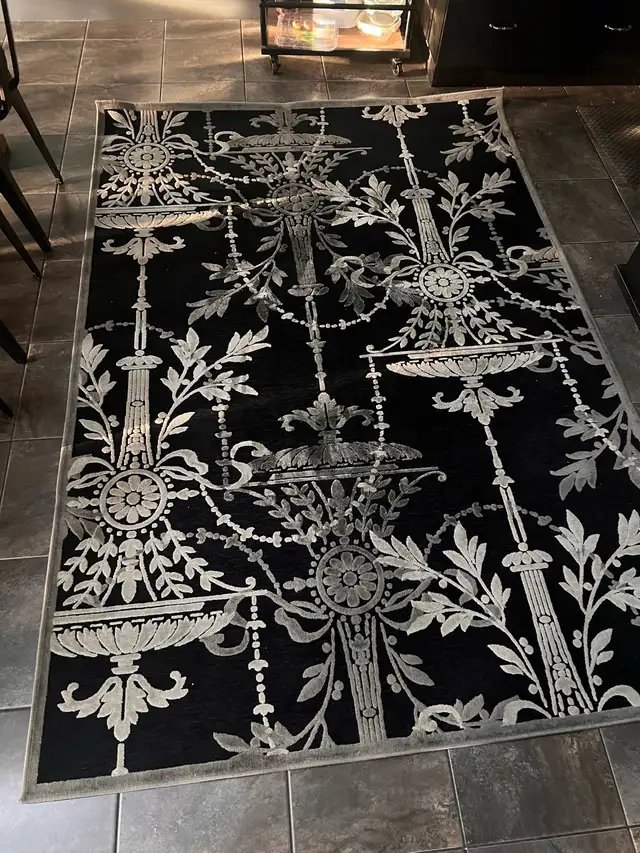 Area Rug414907937514465280
