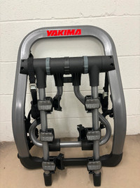 Mount Trunk Bike Rack- Yakima Halfback 3-Bike