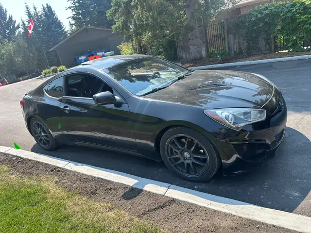 Hyundai Genesis coupe 2013