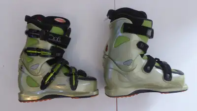 ROSSICNOL soft Ski Boots, View more