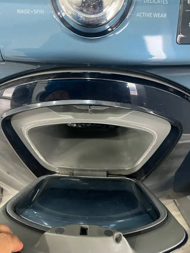 blue SMART WASHER ELECTRIC DRYER SET CAN DELIVER  in Washers & Dryers in Mississauga / Peel Region - Image 7