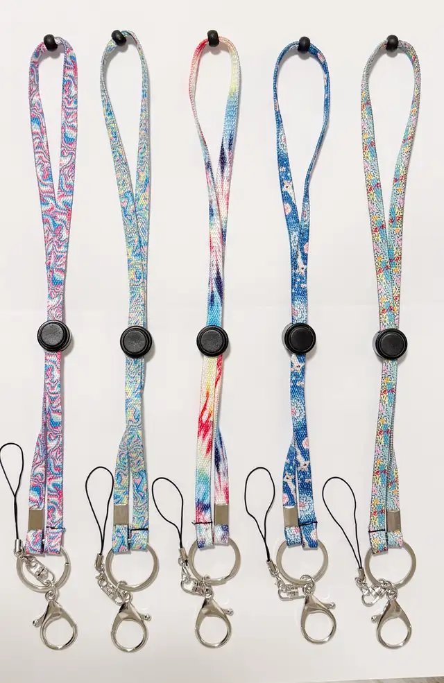 Bundle of 5 Wrist Key Lanyards-Perfect Party Favors in Hobbies & Crafts in Burnaby/New Westminster - Image 2