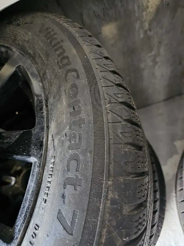 Winter Wheels & Tires 2021 BMW X1 - 5x112mm bolt pattern in Tires & Rims in Markham / York Region - Image 3