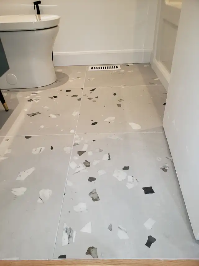 Cavalry Renovations - Flooring Installation - Finish Carpentry in Flooring in Oshawa / Durham Region - Image 8