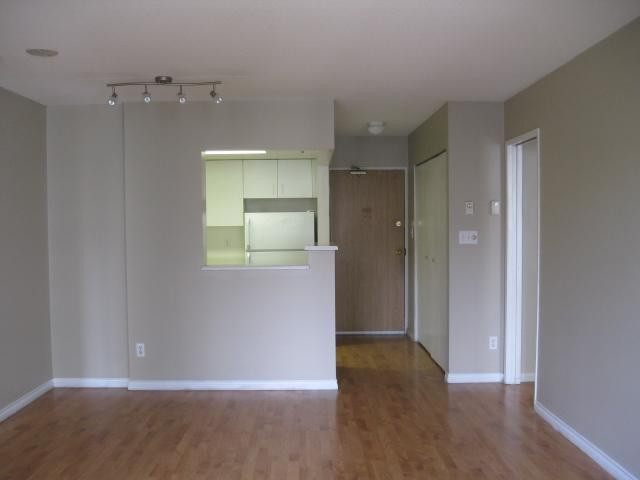 Two Bedroom Apartment for rent near New West Skytrain Station in Long Term Rentals in Burnaby/New Westminster - Image 2
