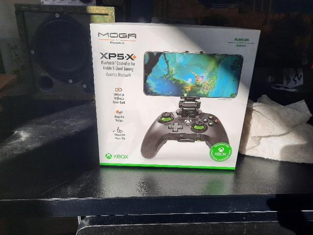 Moga Xbox style controller in Other in Kingston