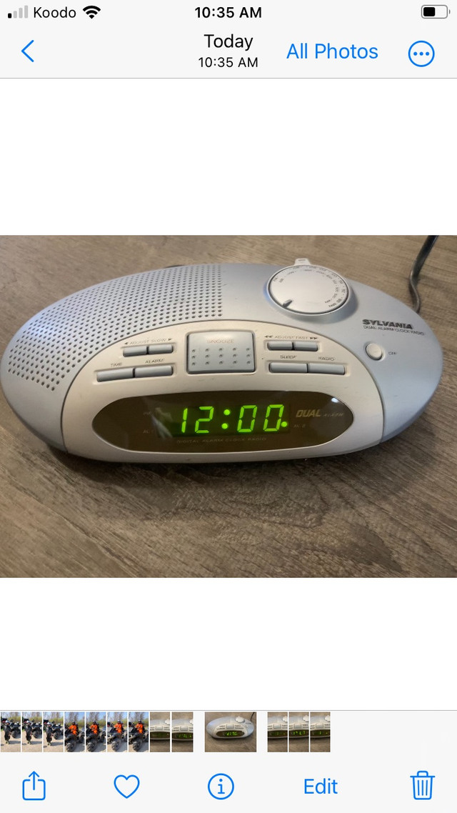 Alarm clock  in General Electronics in North Bay