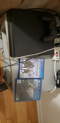 Ps4 slim with 1 controller and 2 games