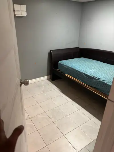 Private room available for rent in Scarborough. In a basement. Major intersection is Morningside and...