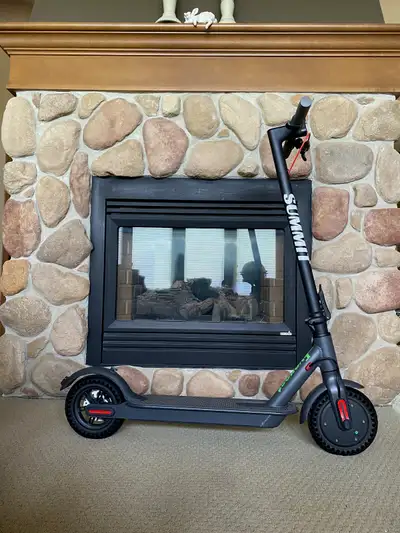 For sale is a brand new Summit Everest Pro S350 electric scooter. We bought the eScooter to use in t...