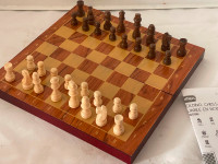 CHESS, CHESS SET, GAME BOARD, PORTABLE, TRAVEL SIZE, LIKE NEW