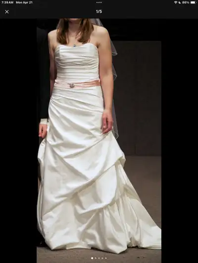 Maggie Sottero Wedding Dress, View more