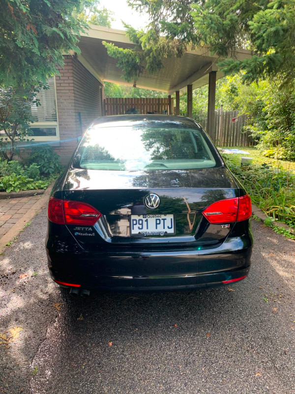 2014 Volkswagen Jetta 1.8 TSI Comfortline (manual transmission) dans Autos et camions  à Ville de Montréal - Image 4