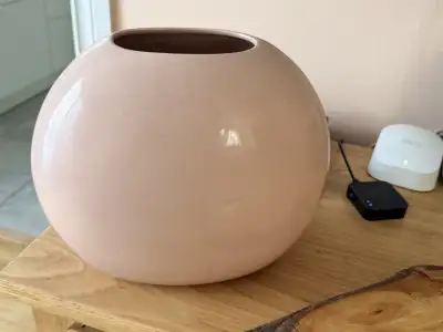 Vase large and ornate, View more