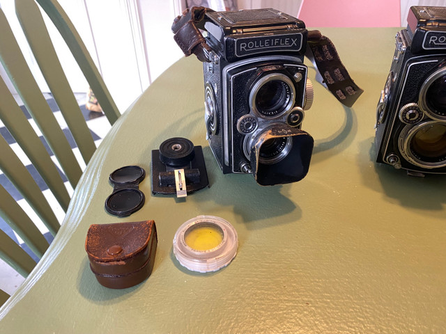 Rolleiflex Cameras in Cameras & Camcorders in Kingston - Image 2