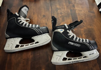 Nike Bauer Supreme pro Ice Skate - Size 11.5 - shoe size 10