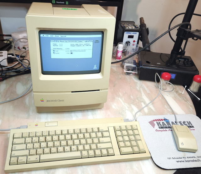 Macintosh Classic computer for sale in Desktop Computers in Ottawa - Image 2