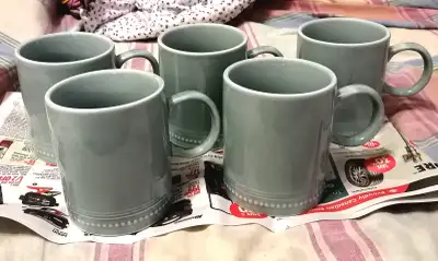 4 PCS HOME STUDIO JADE COLOR PORCELAIN COFFEE MUGS NEW, View more