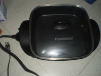 Electric skillet- Black and Decker